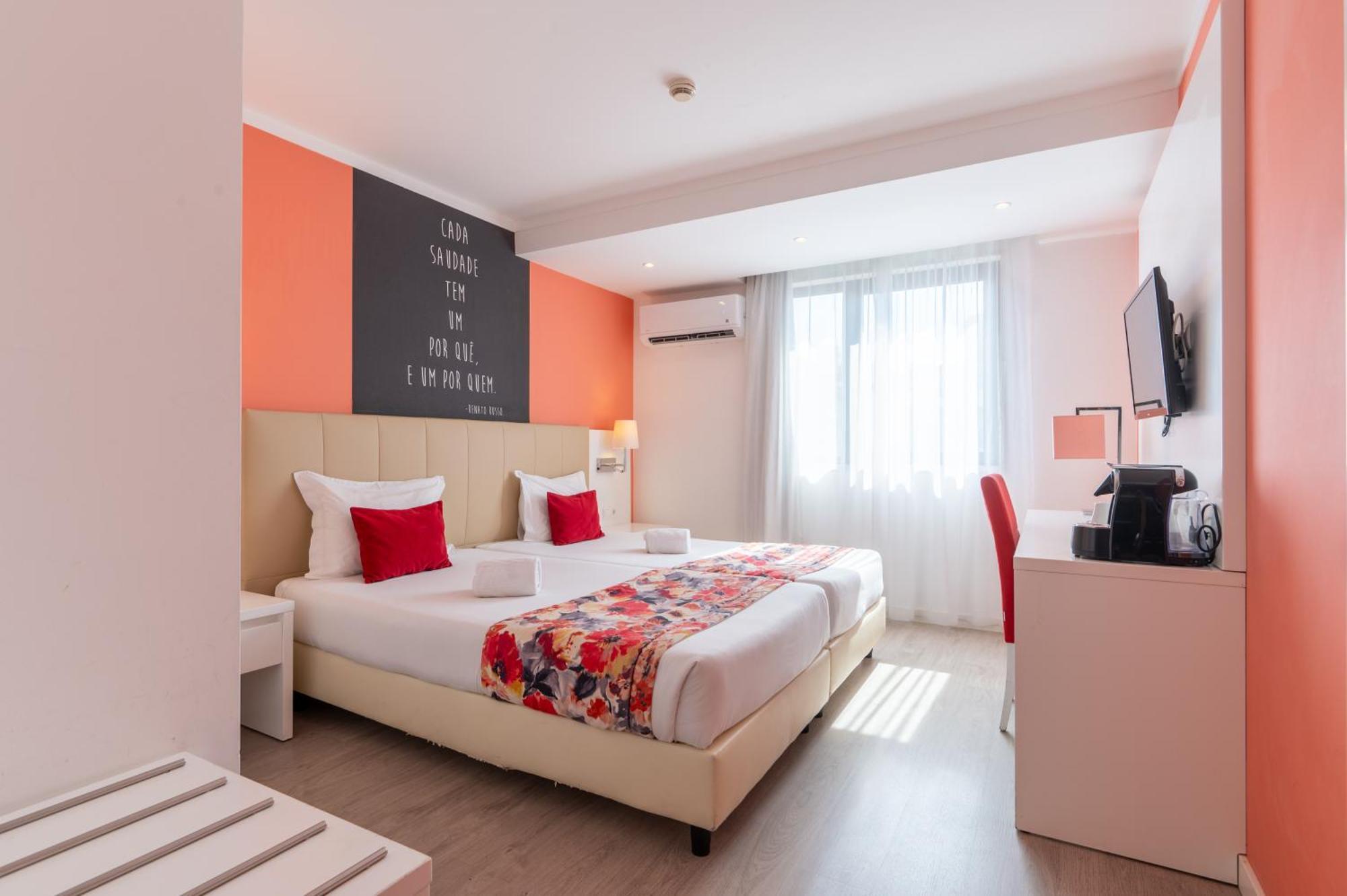 Hotel The Masa Almirante Stylish 3*